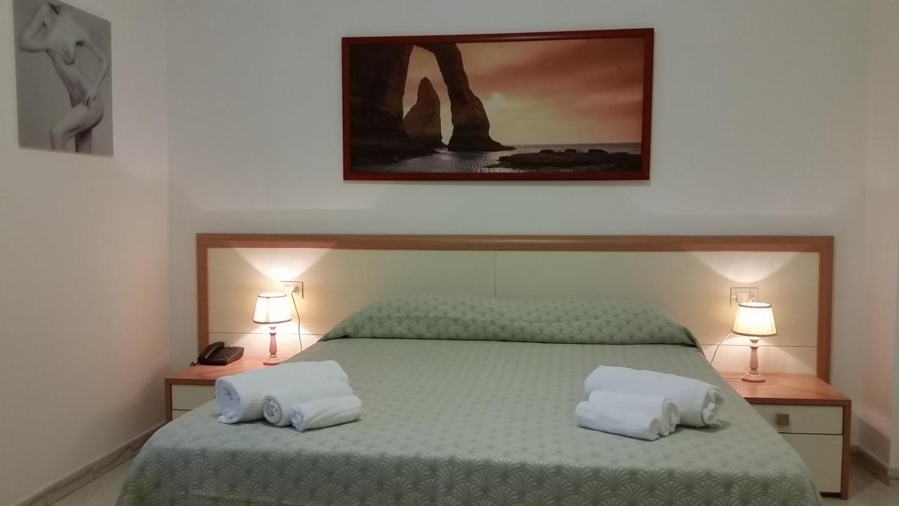 Hotel Damanse Santa Domenica  Exteriör bild