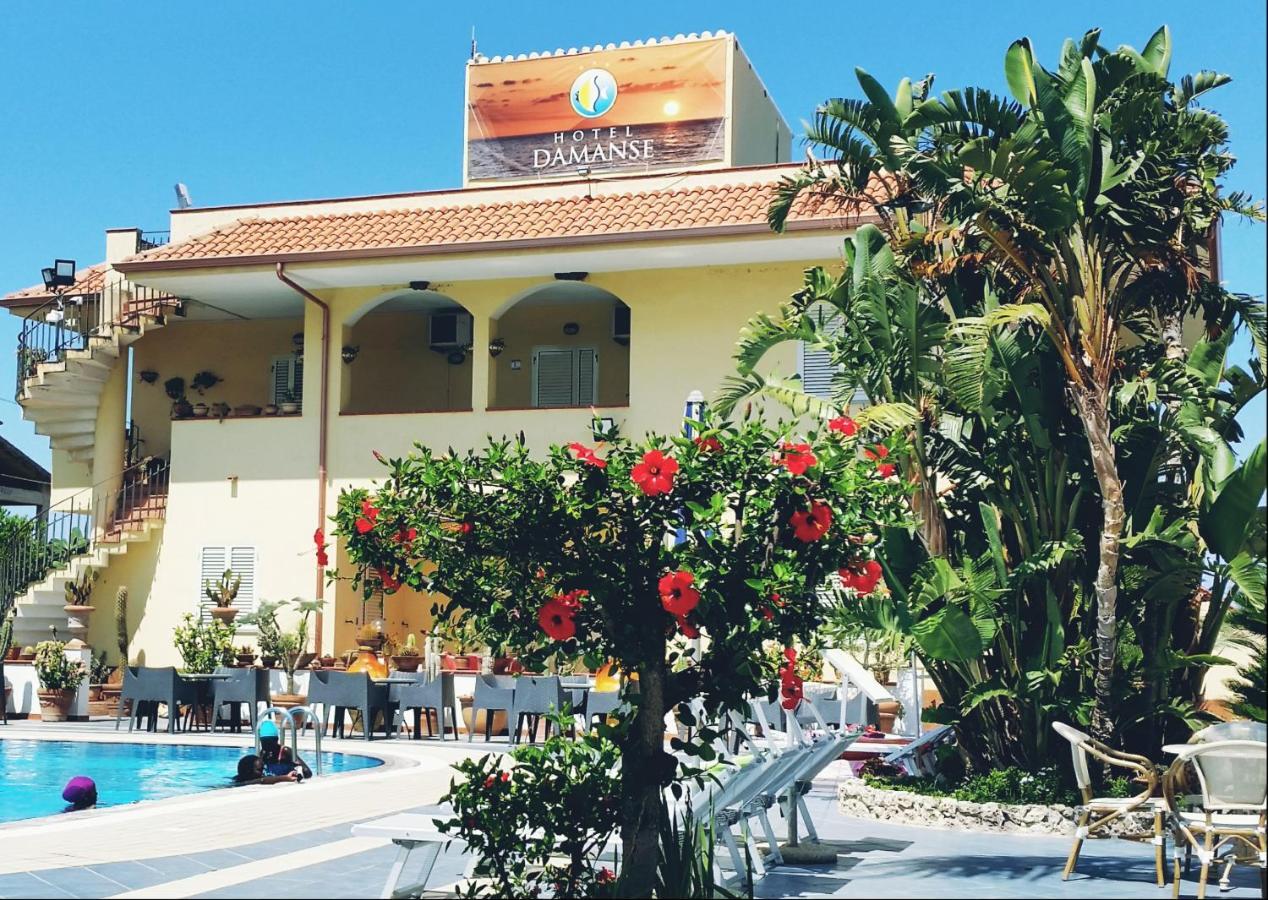 Hotel Damanse Santa Domenica  Exteriör bild